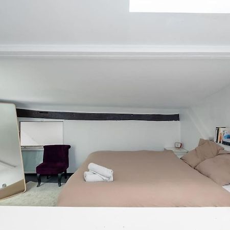Ferienwohnung Joli Duplex Au Coeur Du Marais Paris Exterior foto