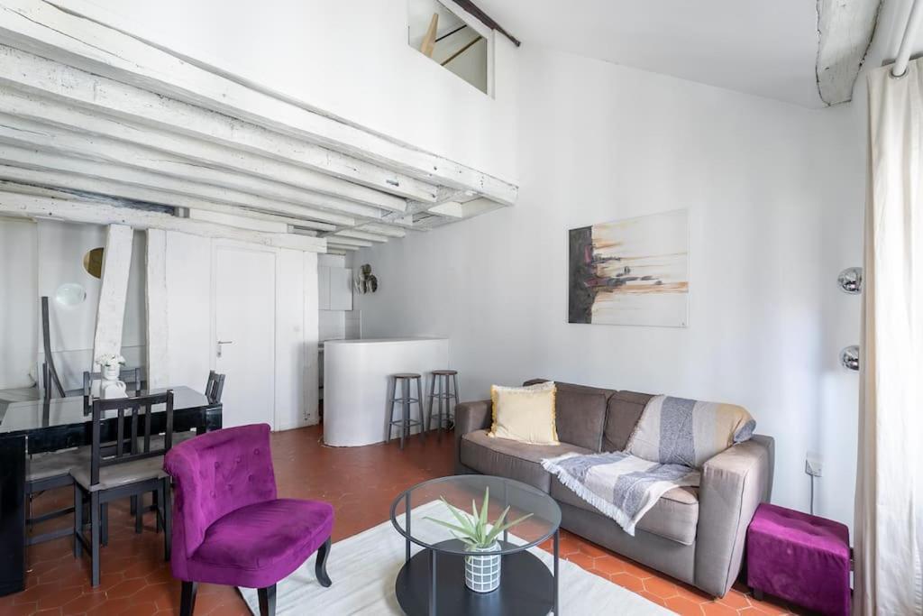 Ferienwohnung Joli Duplex Au Coeur Du Marais Paris Exterior foto